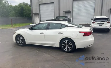 2016 Nissan Maxima 3.5S z USA, uszkodzony, nr VIN 1N4AA6AP8GC409491